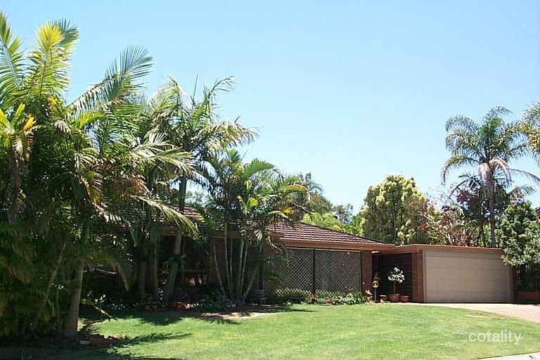 22 Plateau Dr, Springwood, QLD 4127