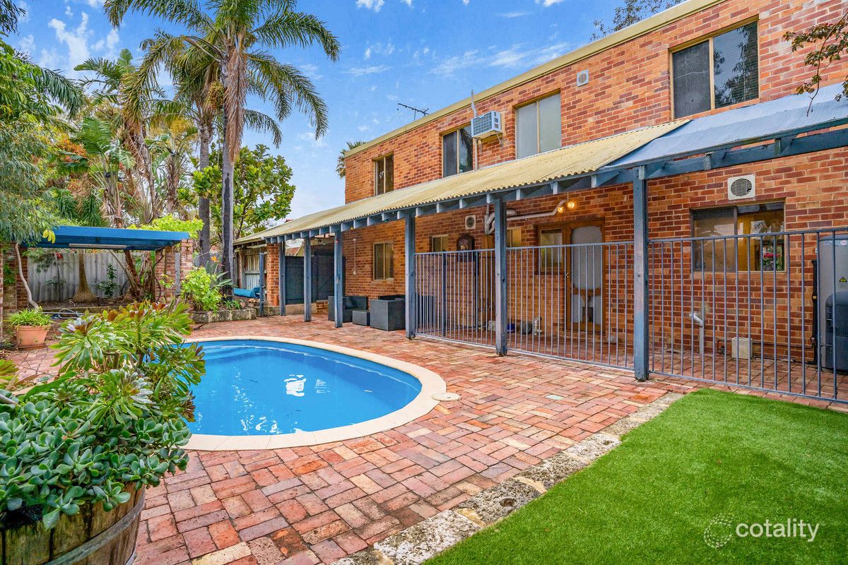 1 Barra Pl, Wanneroo, WA 6065