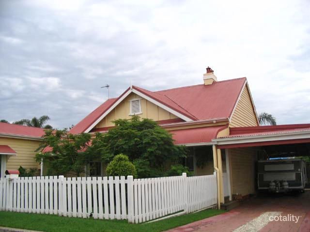 4 Wilson St, Shellharbour, NSW 2529