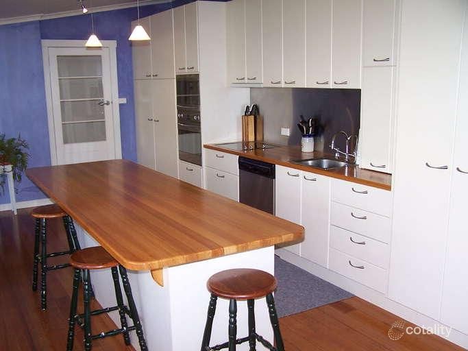 8 Lanrick Ct, Lindisfarne, TAS 7015