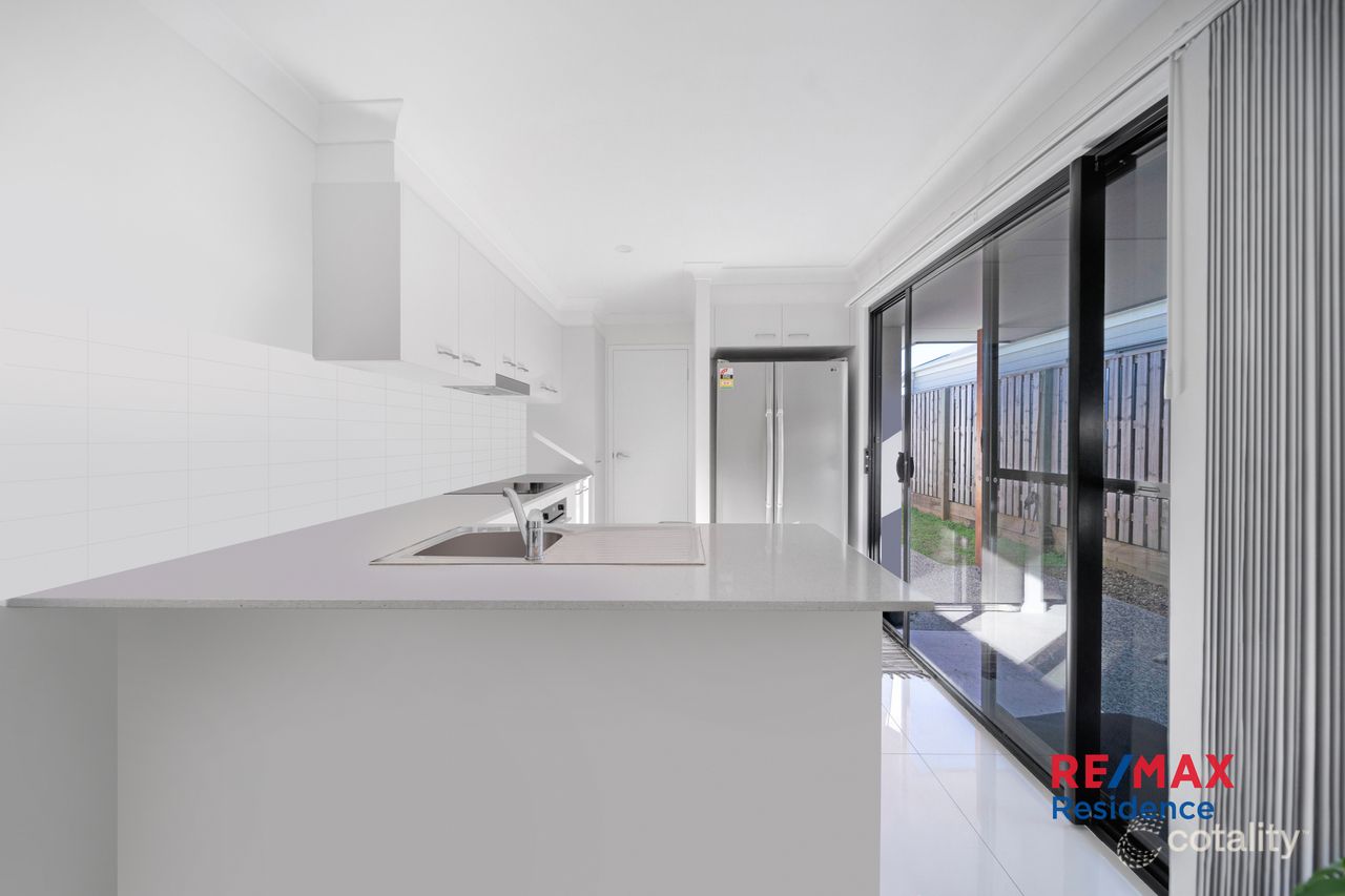 64 Miamax Pl, Logan Reserve, QLD 4133