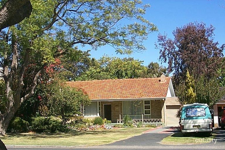 93 Ardross St, Applecross, WA 6153