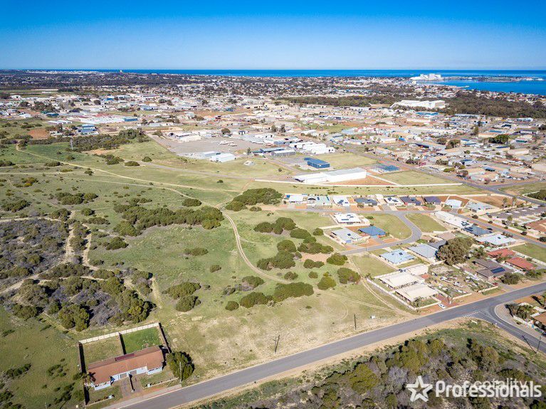 26 Koojarra St, Webberton, WA 6530