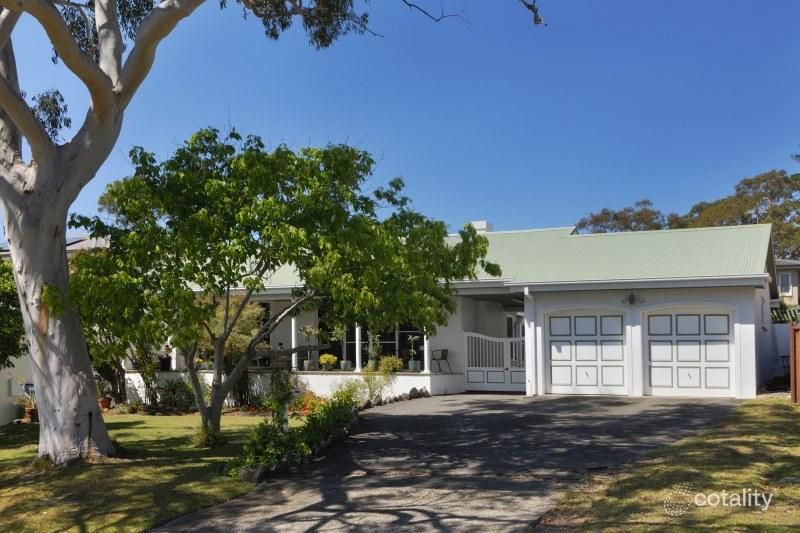 18 Binaville Ave, Burraneer, NSW 2230