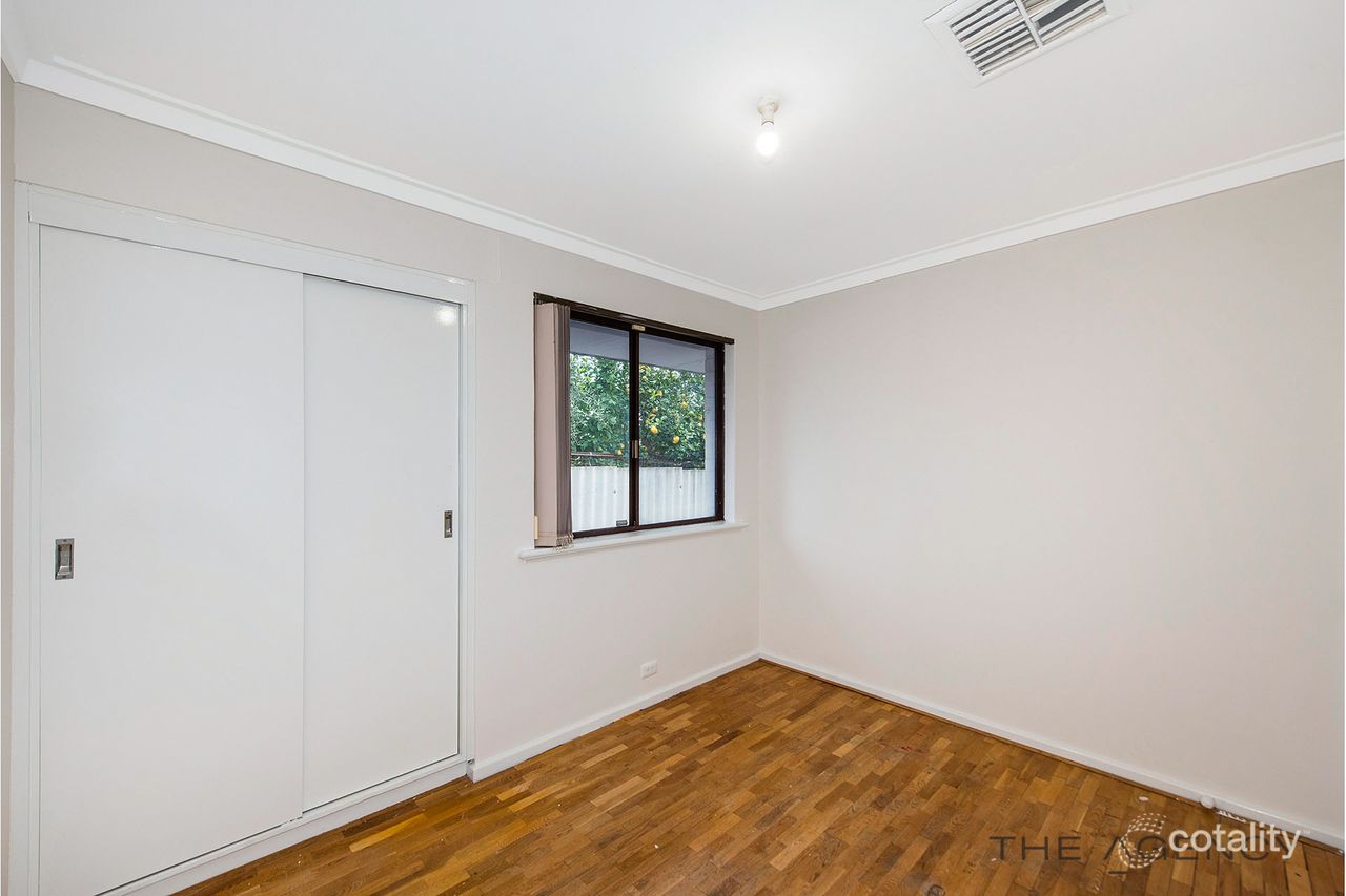 21 Aralia Way, Forrestfield, WA 6058