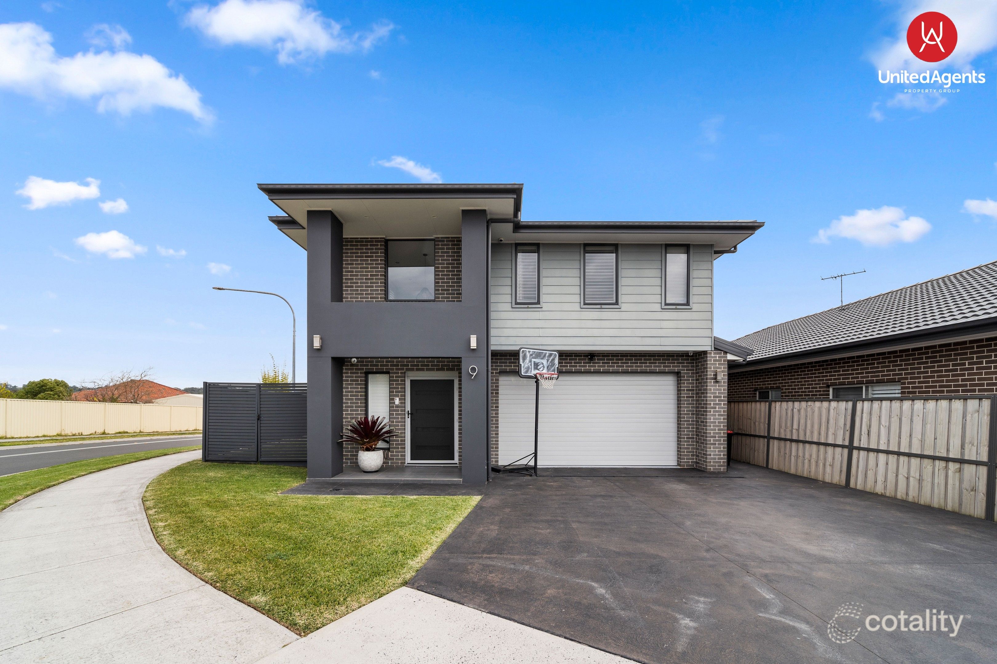 9 Antwerp Ave, Edmondson Park, NSW 2174