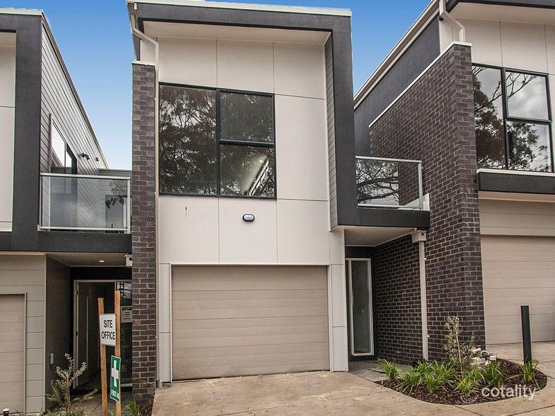 2 Zephyr Cl, Ringwood, VIC 3134