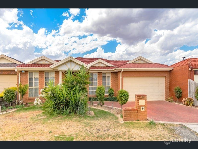 16 Woodside Way, Roxburgh Park, VIC 3064
