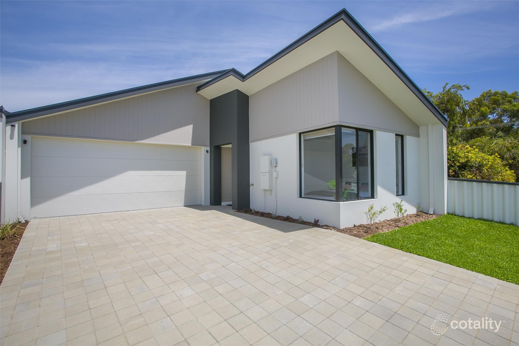 4a Lyons Pl, Heathridge, WA 6027