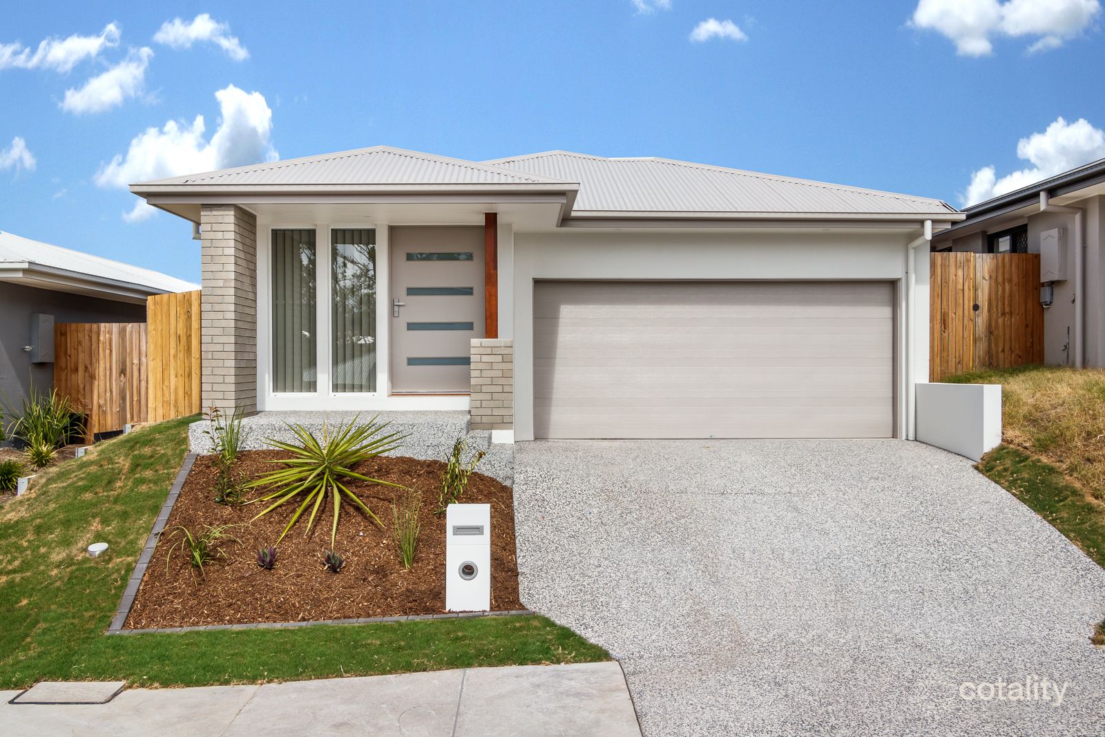 24 Haven Dr, Holmview, QLD 4207