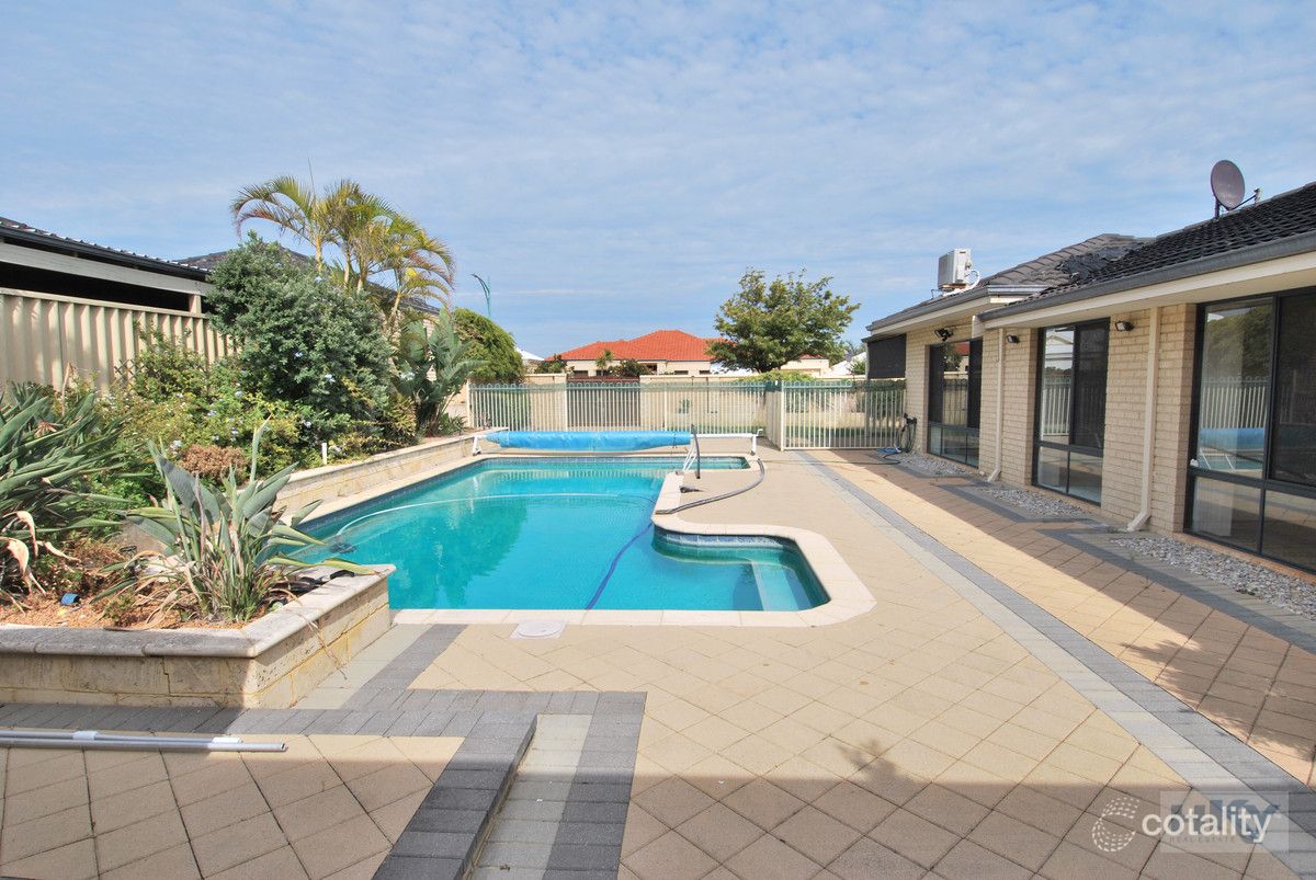 14 Galveston Loop, Iluka, WA 6028