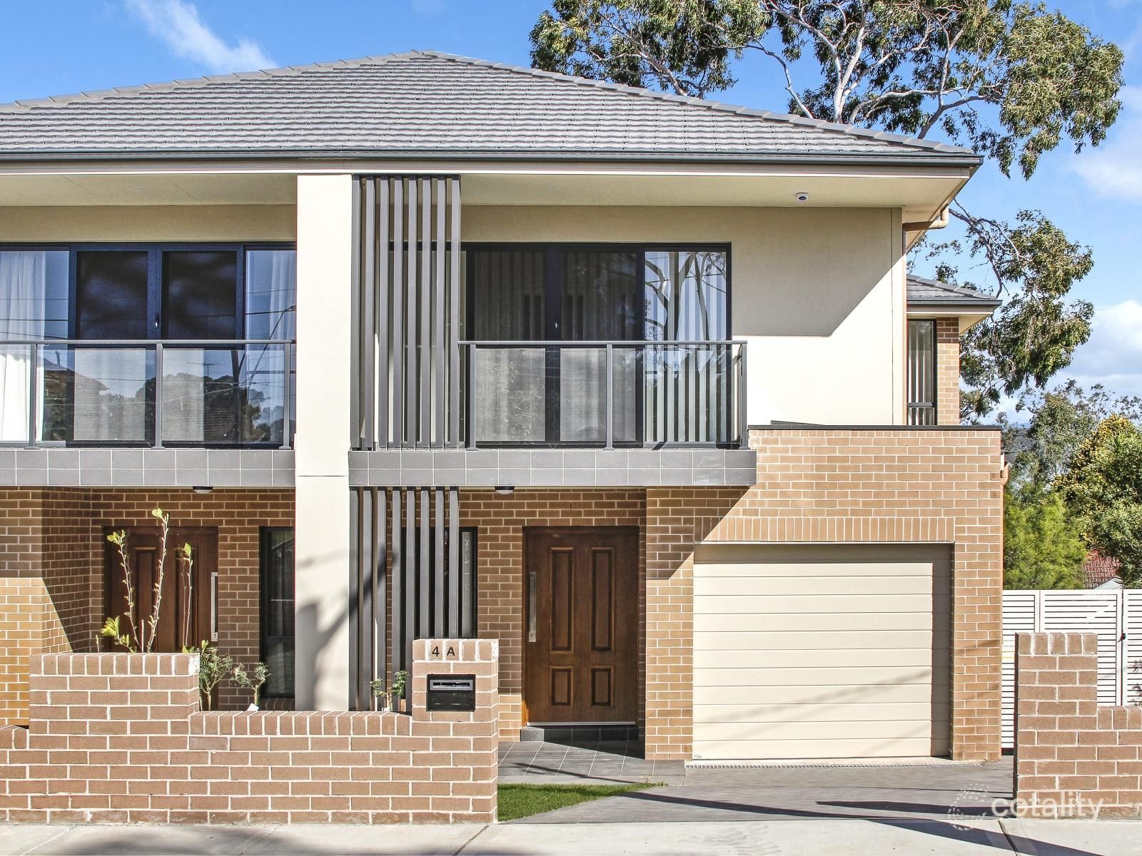 4a Colvin Cres, Denistone East, NSW 2112