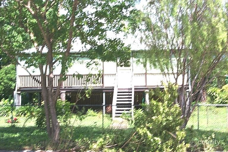 74 Armstrong St, Hermit Park, QLD 4812