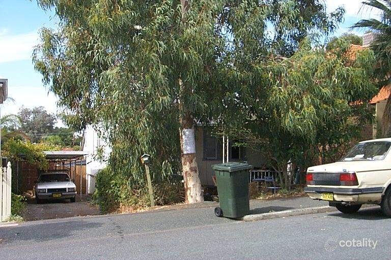 54 Glyde St, East Fremantle, WA 6158