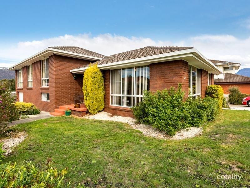 27 Somerdale Rd, Claremont, TAS 7011