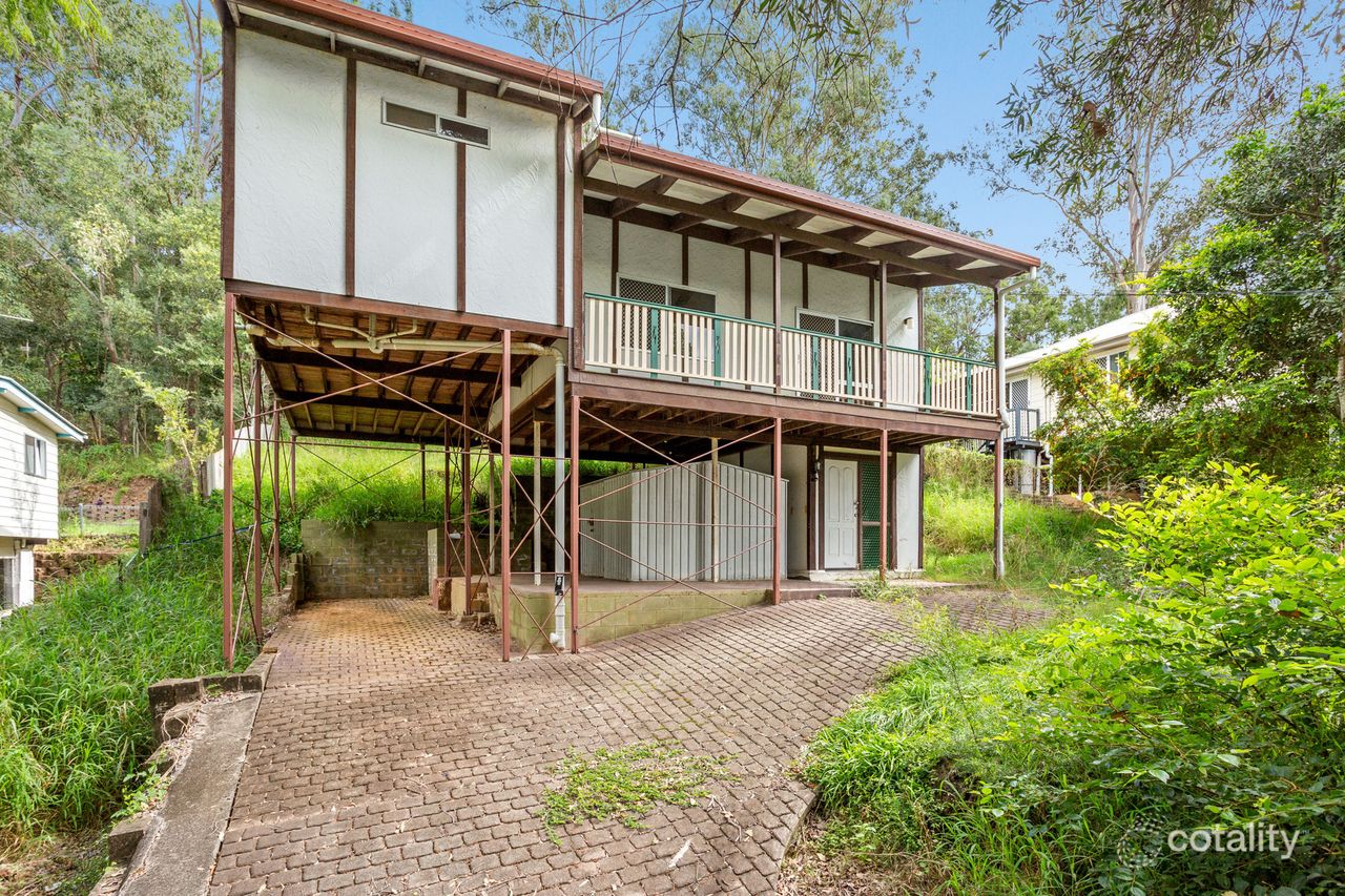 15 Sherwood Cres, Bellbird Park, QLD 4300