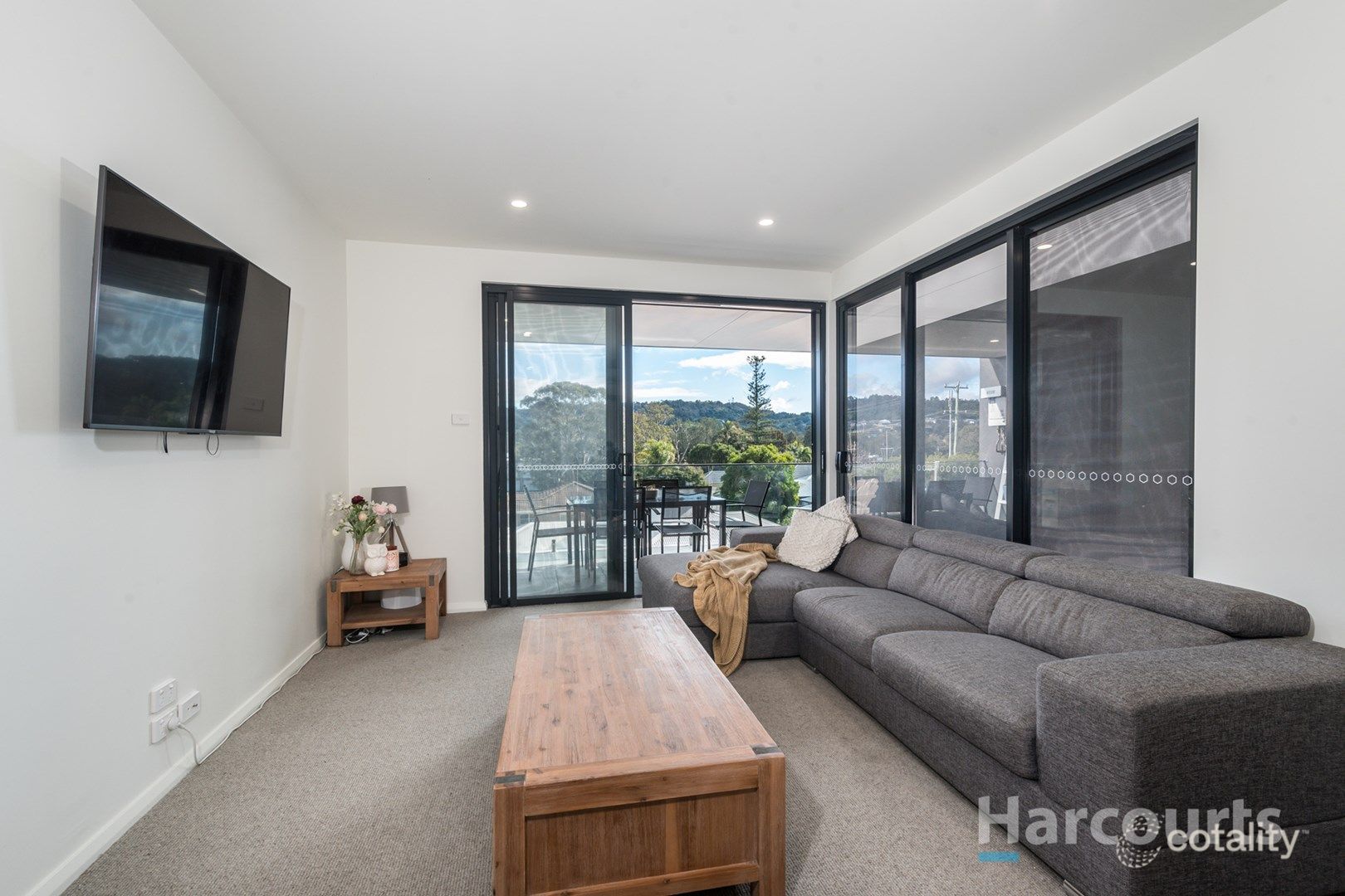 204/21 Lake St, Warners Bay, NSW 2282