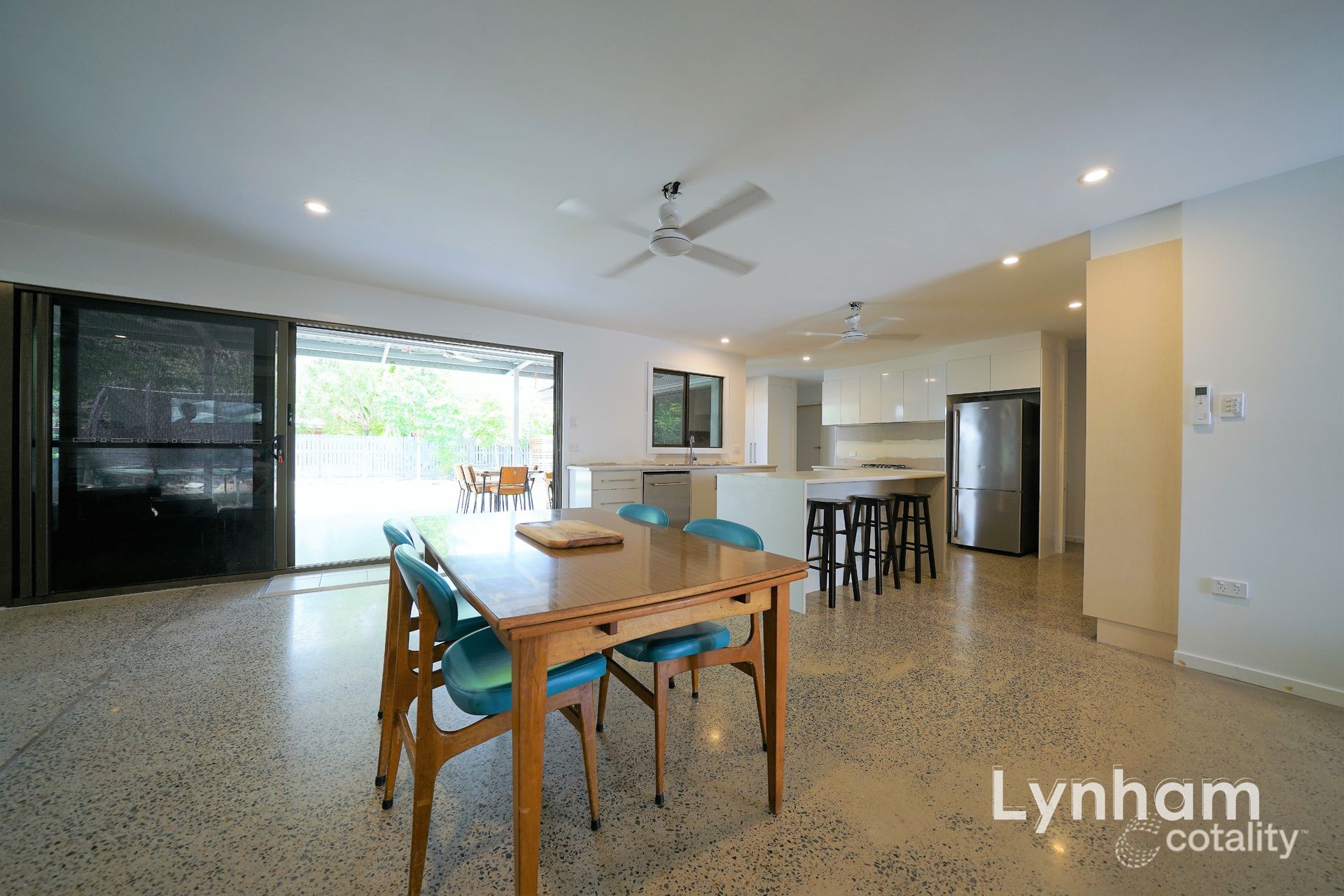 4 Mead Ct, Annandale, QLD 4814