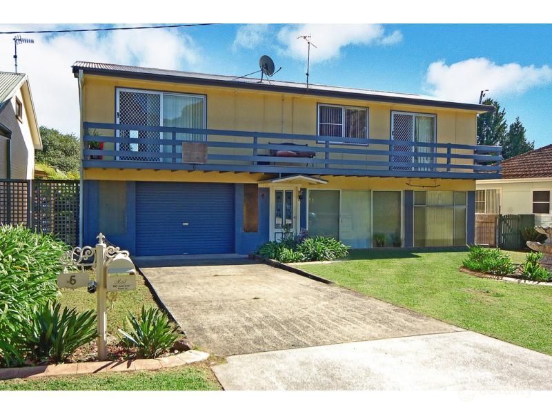 5 Barwon St, Bomaderry, NSW 2541