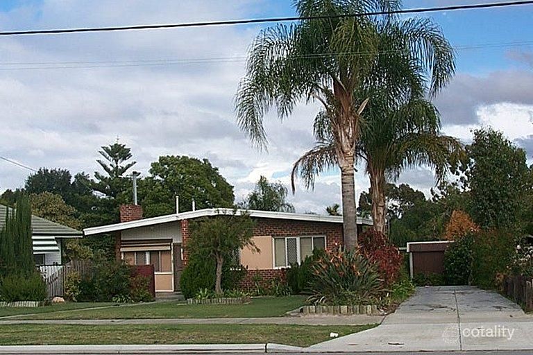 7 Bungaree Rd, Wilson, WA 6107
