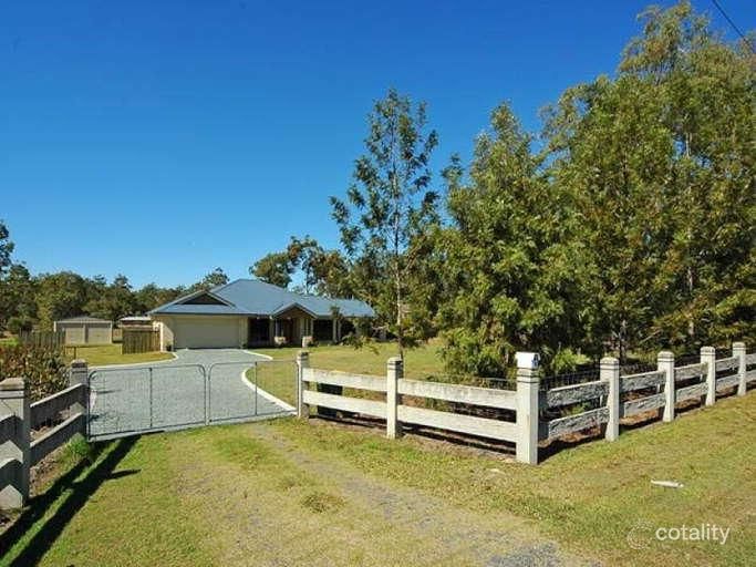 13-19 J Dobson Rd, Morayfield, QLD 4506