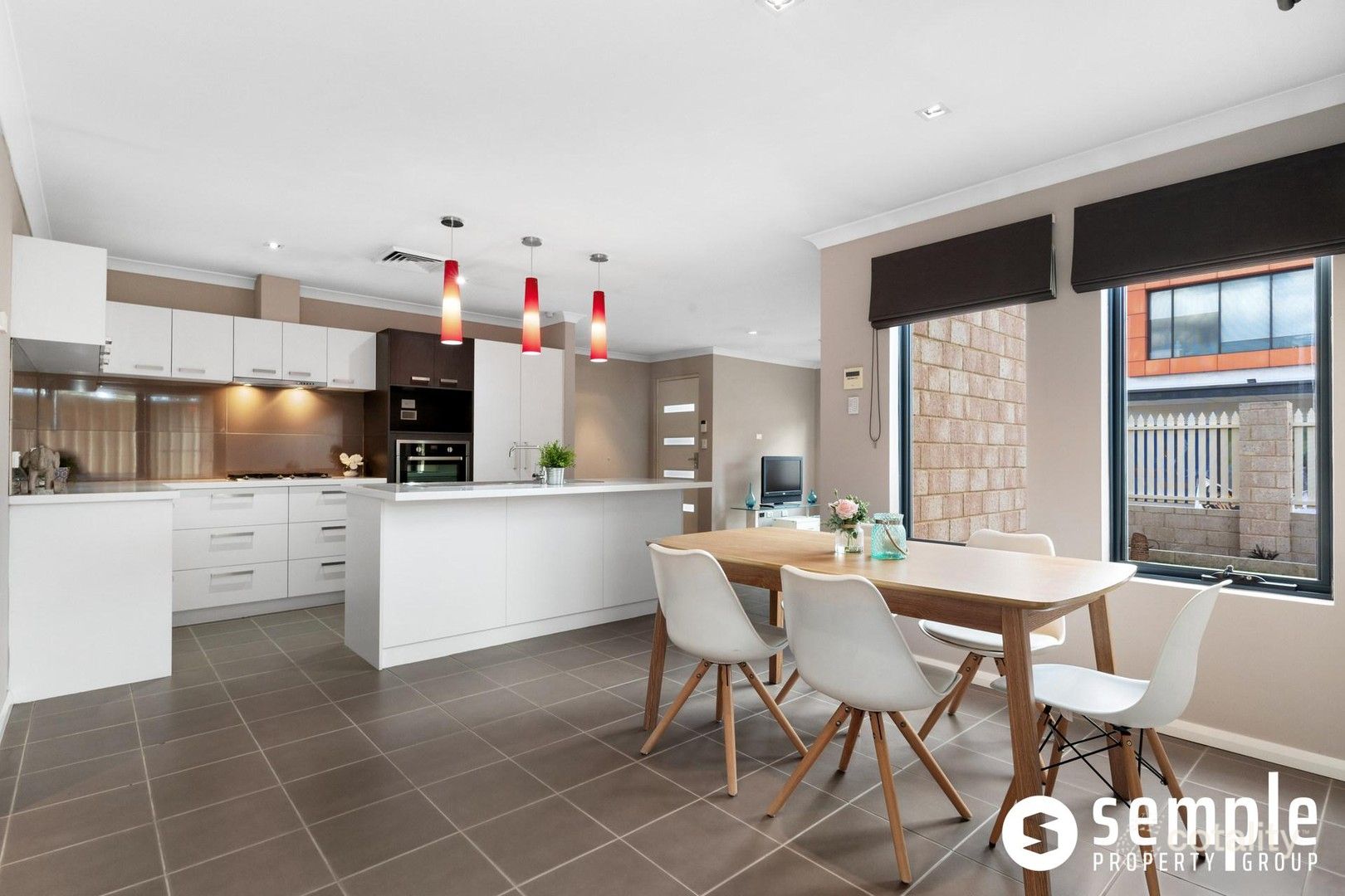 1/3 Peppermint Gdns, Aubin Grove, WA 6164