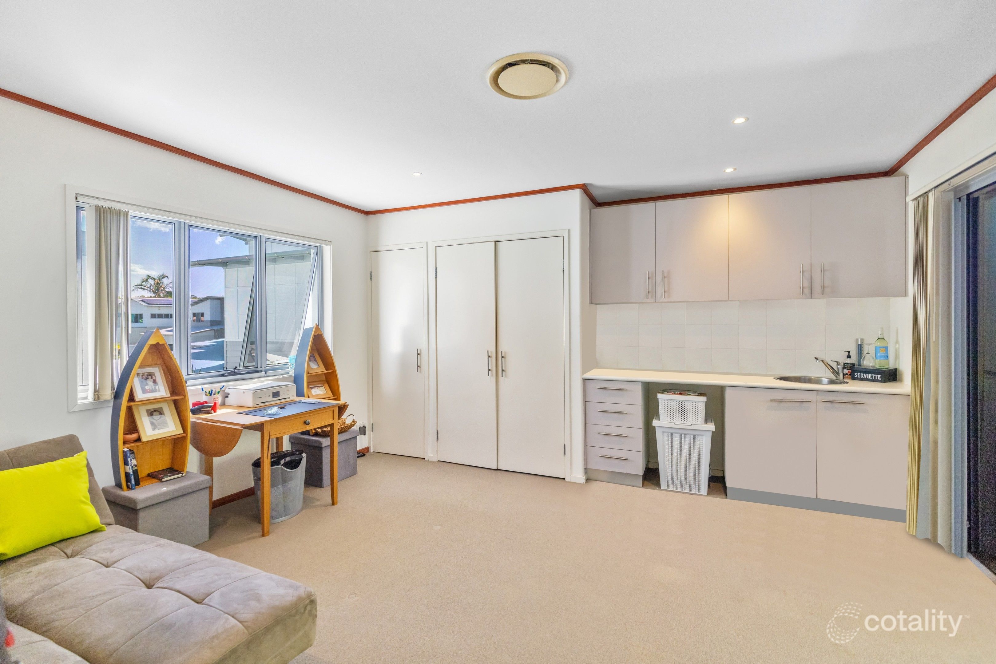 113/8 Spinnaker Dr, Sandstone Point, QLD 4511