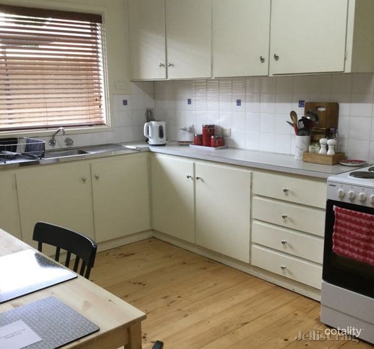 5/16 Schofield St, Essendon, VIC 3040