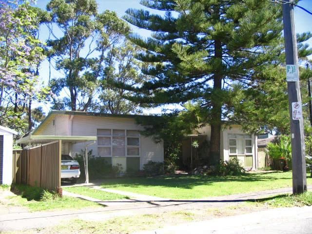 2 Buckle Ave, Engadine, NSW 2233