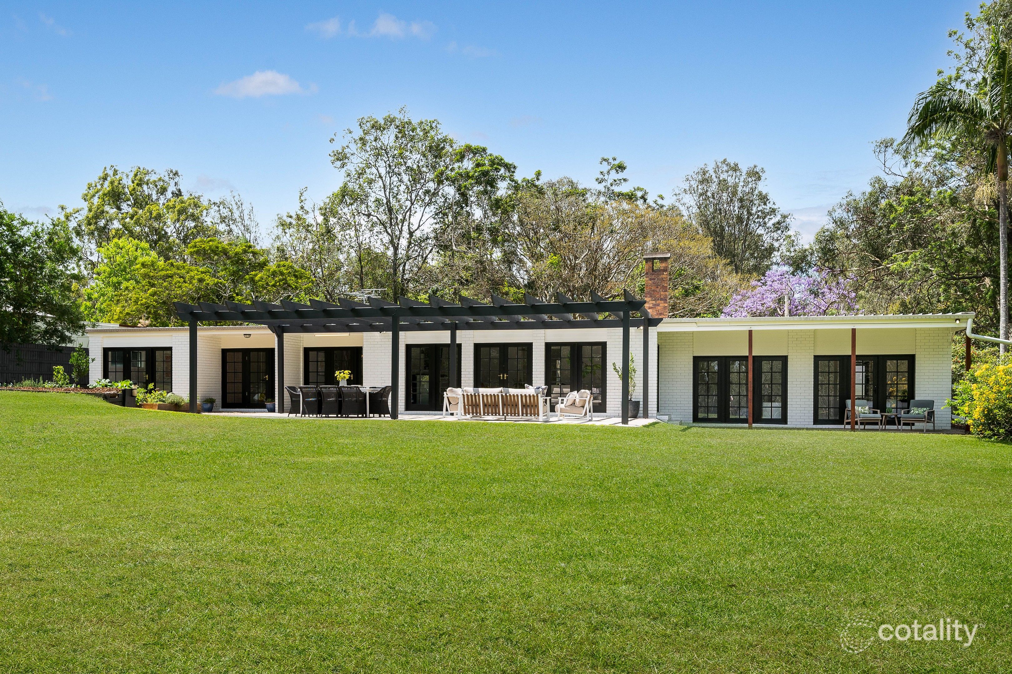 99 Whiteside Rd, Whiteside, QLD 4503