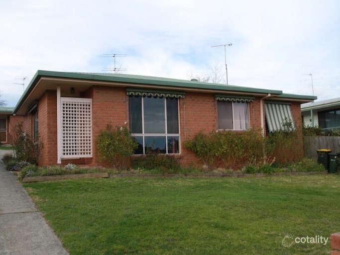 1/2 Sapphire Ct, Leongatha, VIC 3953