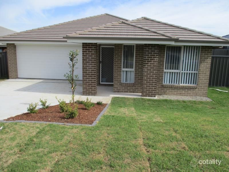 3 Glen Cl, Heddon Greta, NSW 2321