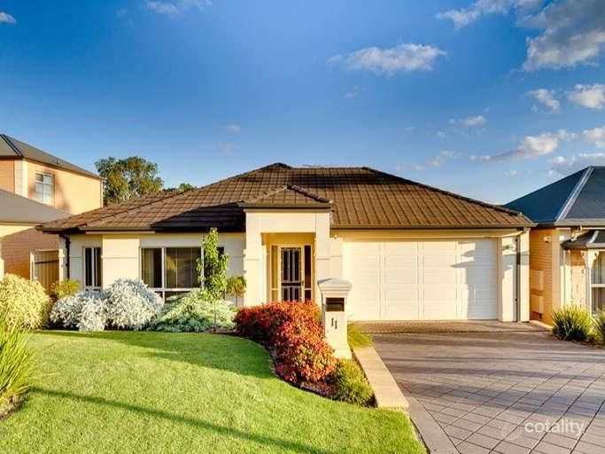 11 Fergusson Ave, Craigburn Farm, SA 5051