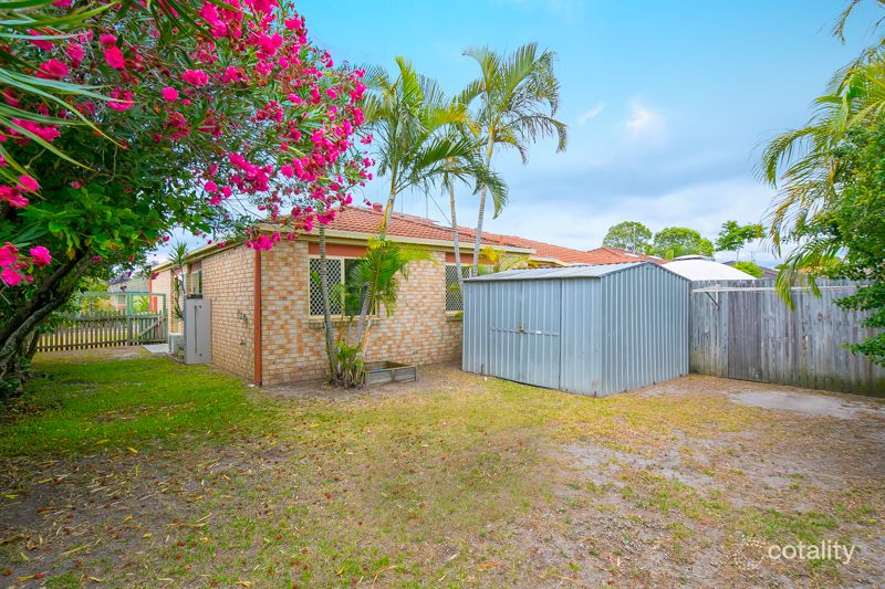 2/9 Crystal Reef Dr, Coombabah, QLD 4216