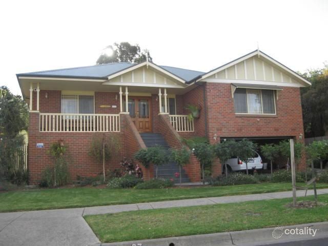 27 De Lisle Ave, Sunbury, VIC 3429