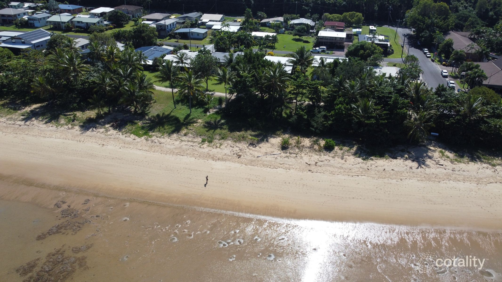 8 Hargreave St, Kurrimine Beach, QLD 4871