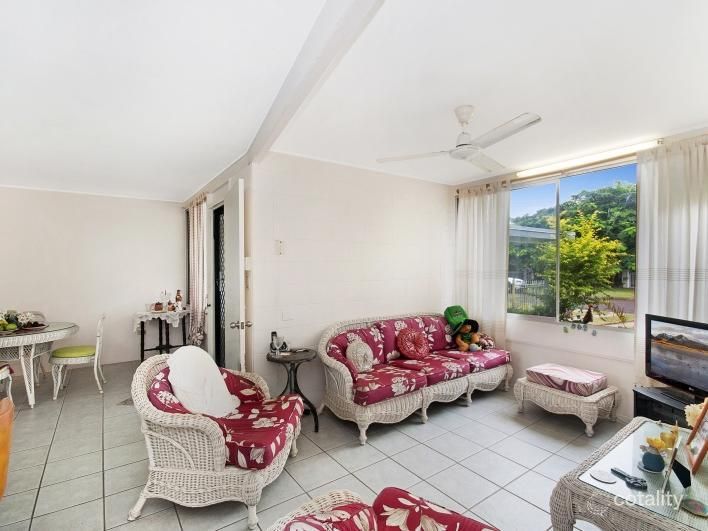 15 Buckby St, Pallarenda, QLD 4810