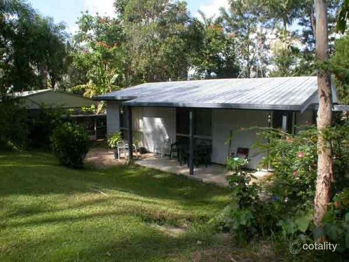 32 Queen St, Cooran, QLD 4569