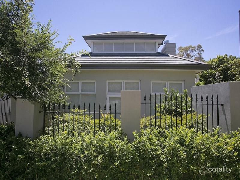 8b Airlie St, Claremont, WA 6010