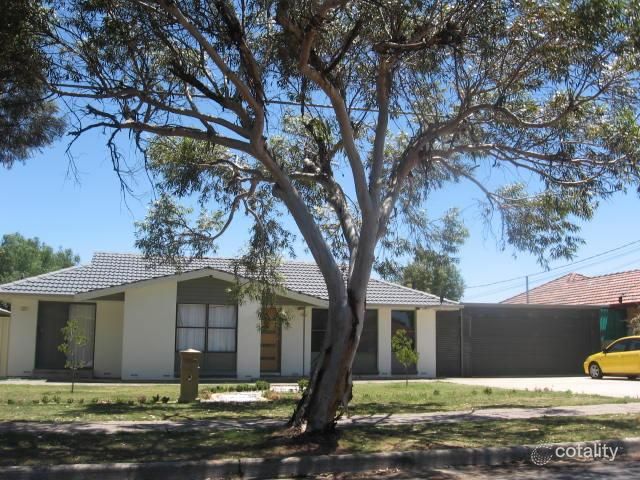 18 Brougham Dr, Valley View, SA 5093