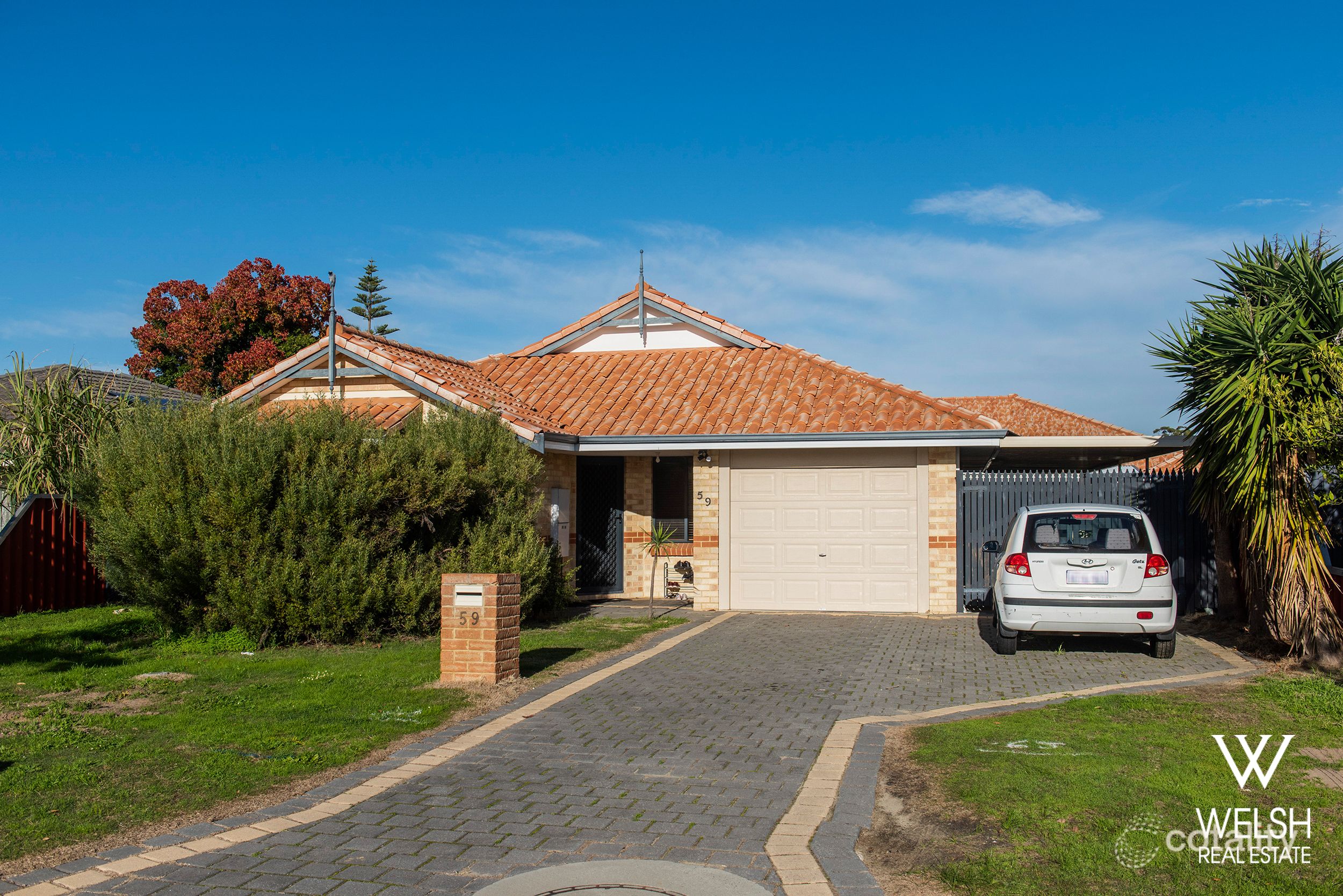 59 Centre St, Queens Park, WA 6107