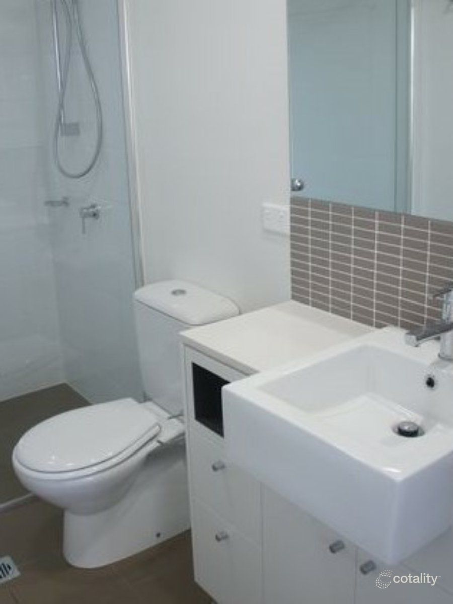 244/64 Glenlyon St, Gladstone Central, QLD 4680