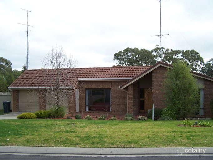 3 Dartmoor Cl, Naracoorte, SA 5271