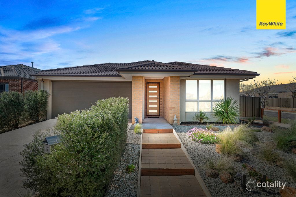 18 Diamond Pde, Cobblebank, VIC 3338