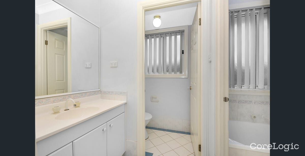 4 Dutba Pl, Glenmore Park, NSW 2745