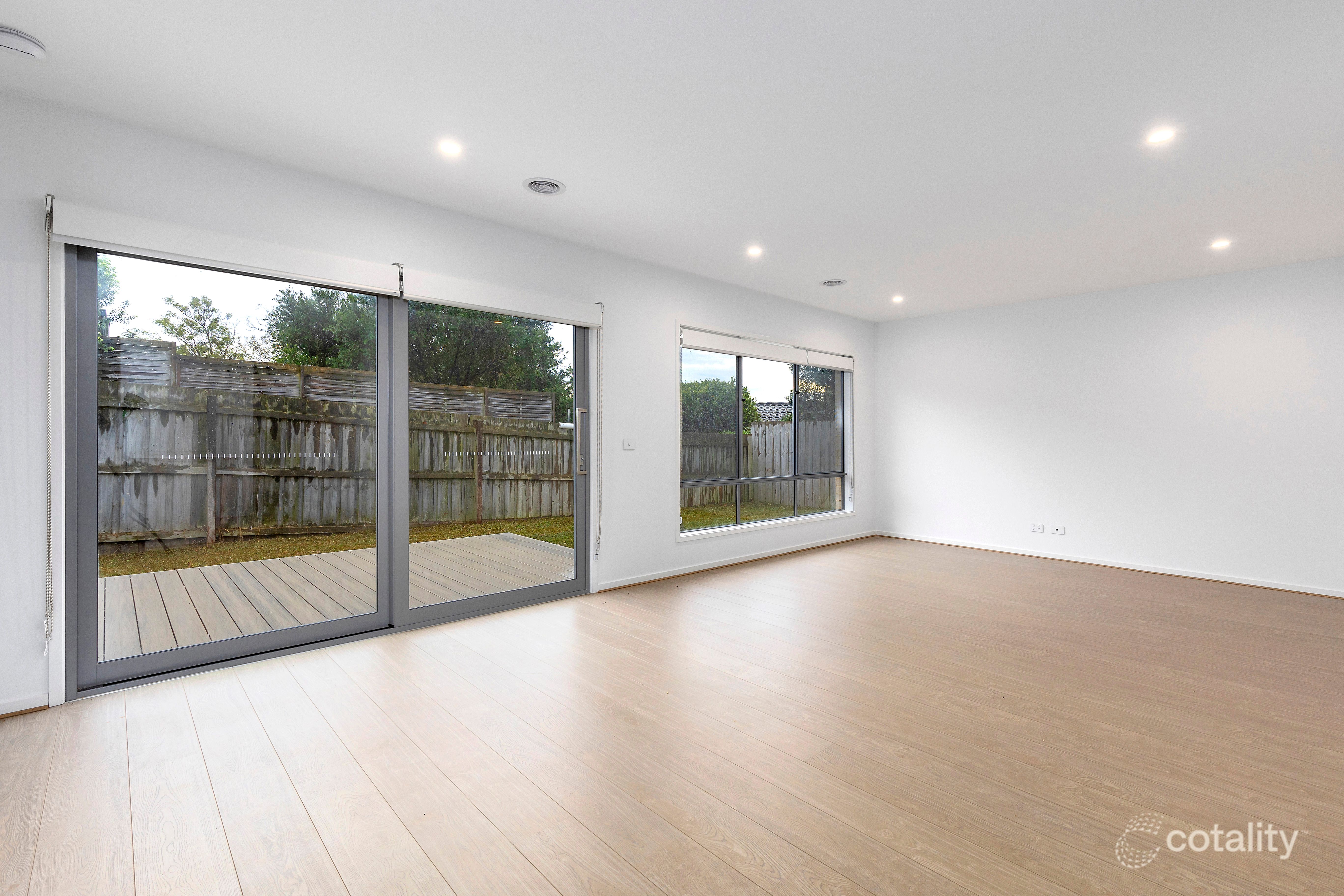 2/39 Colstan Ct, Mount Eliza, VIC 3930