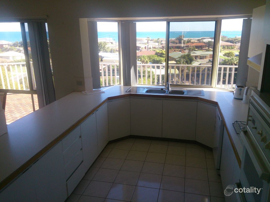 70 Sydney St, Mount Tarcoola, WA 6530