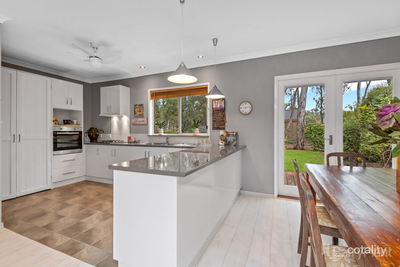 3 Bridger Ct, Kangaroo Flat, VIC 3555