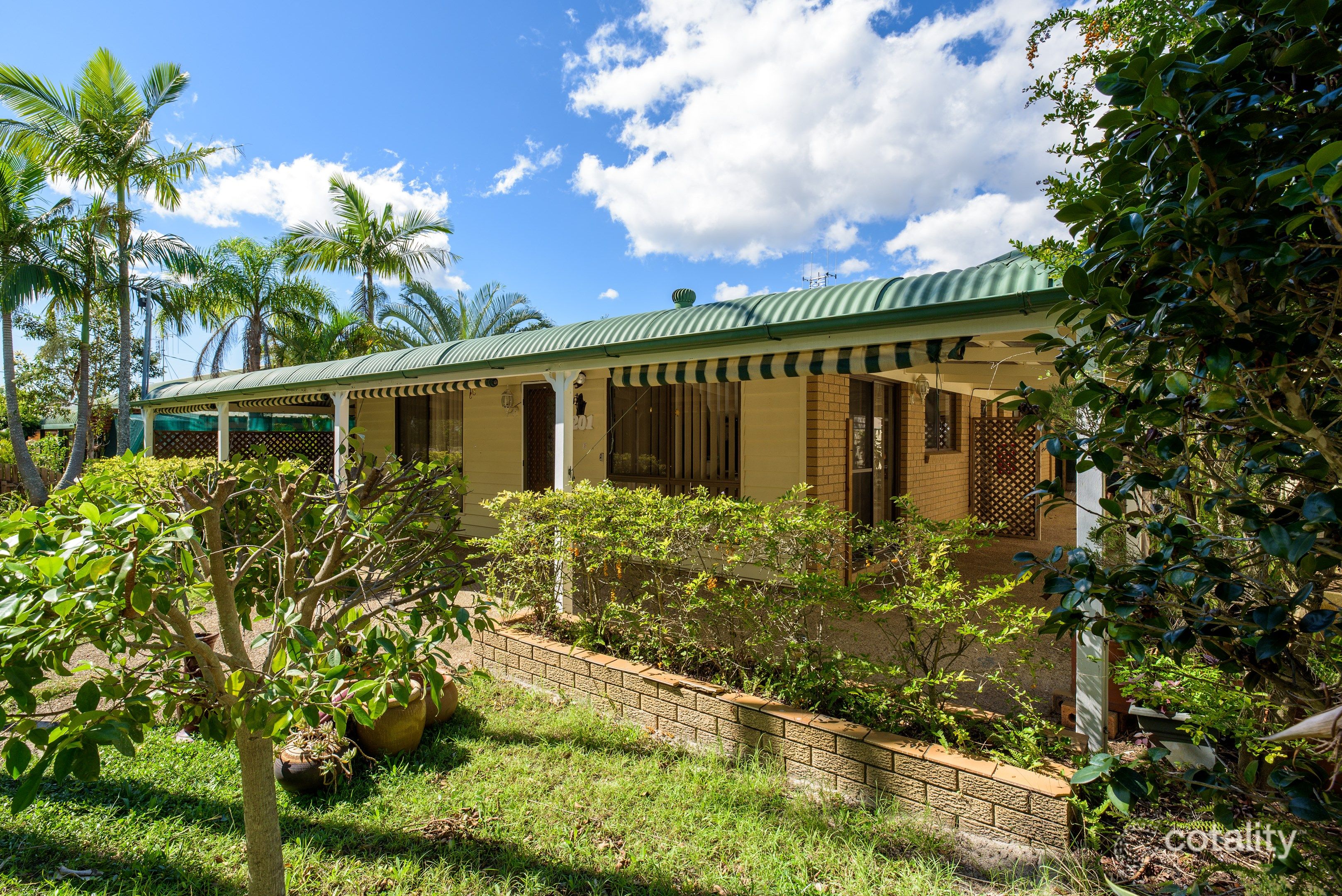 201 Gympie Rd, Tin Can Bay, QLD 4580