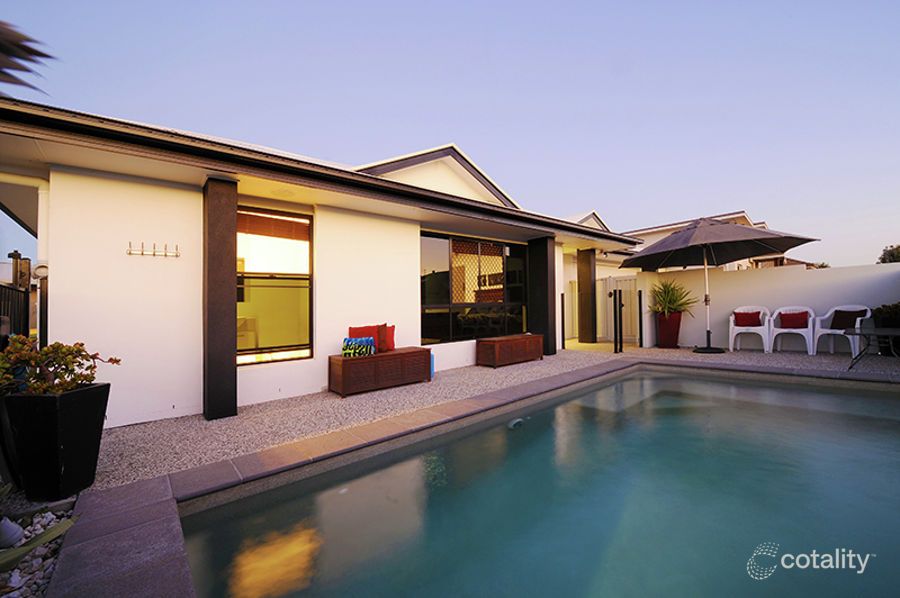 24 Nebo St, Caloundra West, QLD 4551